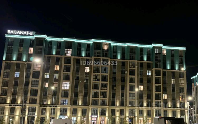 4-комнатная квартира · 120 м² · 9/10 этаж, Ашимова 15 за 78 млн ₸ в Караганде, Казыбек би р-н — фото 2