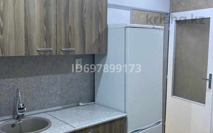 2-комнатная квартира · 52 м² · 2/9 этаж, 5 микрорайон 4 за 19 млн 〒 в Аксае — фото 2