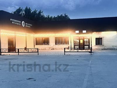 Еркін, кеңселер, дүкендер мен бутиктер, медорталықтар мен дәріханалар, білім орталықтары, ойын-сауық, конференц-залдар, кабинеттер және жұмыс орындары · 330 м², бағасы: 7 500 ₸ в Алатау, п. Арман