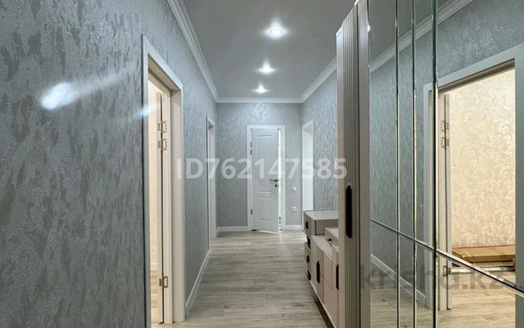 2-комнатная квартира · 77 м² · 2/5 этаж, мкр. Алтын орда 29 А — Находится возле автоцона за 230 000 ₸ в Актобе — фото 2