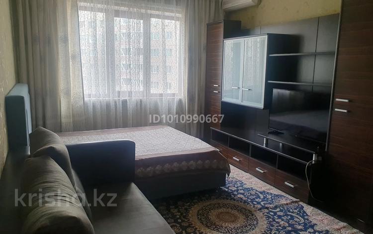 1-комнатная квартира · 40 м² · 6/9 этаж, мкр Жетысу-1 за 230 000 ₸ в Алматы, Ауэзовский р-н — фото 7