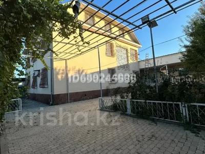 Отдельный дом · 12 комнат · 1000 м² · 20 сот., Сухамбаева 58 а за 500 млн 〒 в Таразе