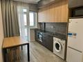 2-бөлмелі пәтер, 65 м², 4/9 қабат ай сайын, мкр Мамыр-4 165а, бағасы: 330 000 〒 в Алматы, Ауэзовский р-н — фото 2