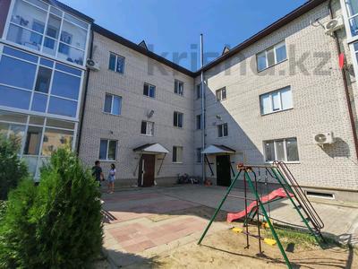 2-комнатная квартира · 75 м² · 2/3 этаж, Т масина 43 за 230 000 ₸ в Уральске