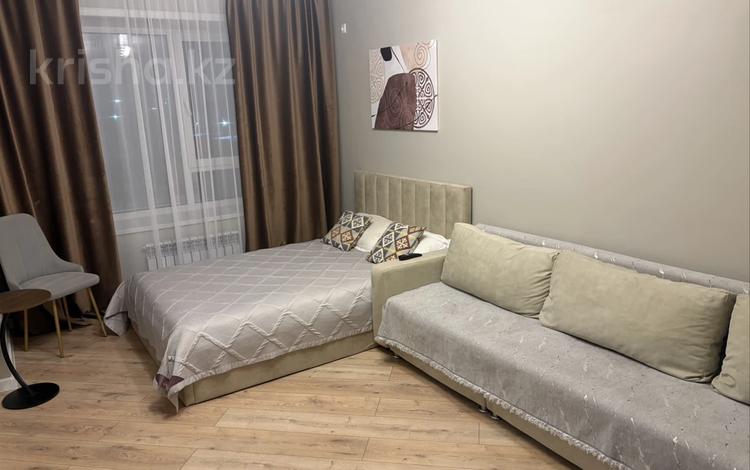 1-комнатная квартира · 40 м² · 3/9 этаж, Микрорайон Береке 79 за 17 000 ₸ в Костанае — фото 2