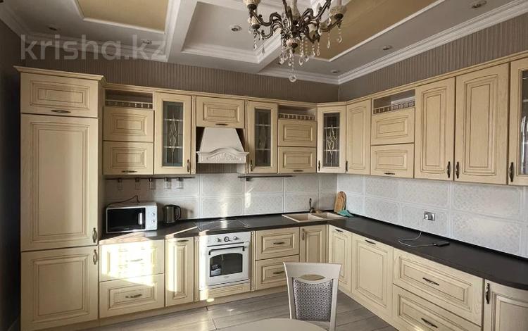 2-комнатная квартира · 88 м² · 5/11 этаж, мкр. Алтын орда, Санкибай батыра 173д за 350 000 ₸ в Актобе — фото 2