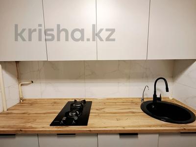 1-бөлмелі пәтер · 33 м² · 1/5 қабат, Айнабұлақ-2 ш/а., бағасы: 21 млн ₸ в Алматы, Жетысуский р-н