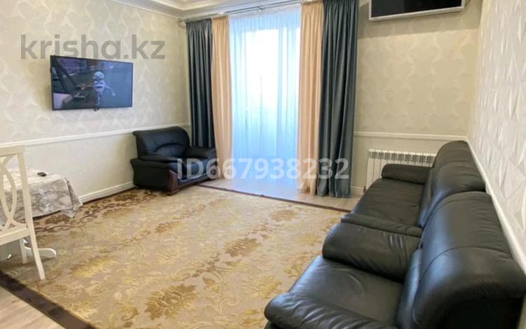 3-комнатная квартира, 95 м², 5/10 этаж, Дюсенова 2/2 за 39 млн 〒 в Павлодаре — фото 2