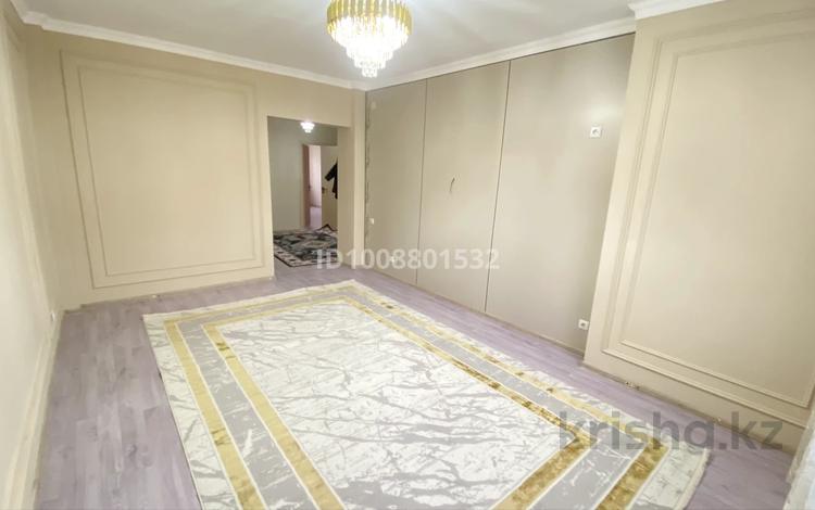 3-комнатная квартира · 83.8 м² · 8/12 этаж, 9 улица 26/2 — Рядом с Оқушылар сарайы за ~ 25 млн 〒 в Туркестане — фото 2