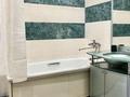 5-бөлмелі пәтер · 158 м² · 5/5 қабат, Ескалиева 293 — Карабах кафе, бағасы: 46 млн ₸ в Уральске — фото 56