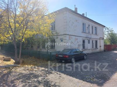 2-комнатная квартира · 45 м² · 1/2 этаж, Кошек батыра 37 — Центр рядом с КНБ. за 12.5 млн ₸ в Таразе