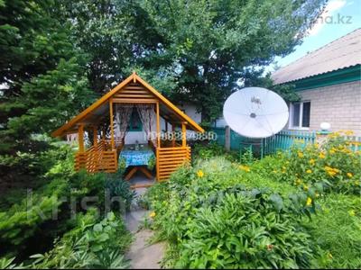 Жеке үй · 3 бөлме · 100 м² · 6 сот., Вокзальная 57, бағасы: 28 млн 〒 в Усть-Каменогорске, Ульбинский