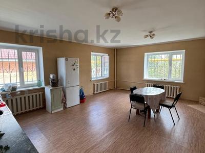 Отдельный дом · 5 комнат · 297.6 м² · 10.5 сот., П Заречный за 80 млн 〒 в Костанае