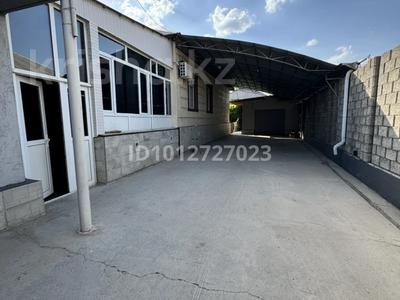 Жеке үй · 6 бөлме · 120 м² · 6 сот., Переулок Наурыз 30 — 52квартал, бағасы: 45 млн ₸ в Кентау