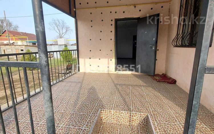 Жеке үй · 5 бөлме · 200 м² · 8 жүзд., 8 мкр 34, бағасы: 500 000 ₸ в Конаеве — фото 3