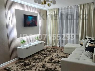 2-комнатная квартира · 49 м² · 2/5 этаж, мкр Жайлау 15 — Базарчик 3-4 мкр за 220 000 〒 в Таразе