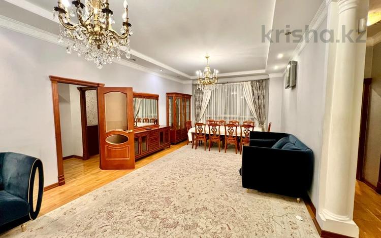4-комнатная квартира · 150 м² · 3/6 этаж, мкр Горный Гигант, Жамакаева 258/5-12 за 135 млн ₸ в Алматы, Медеуский р-н — фото 2