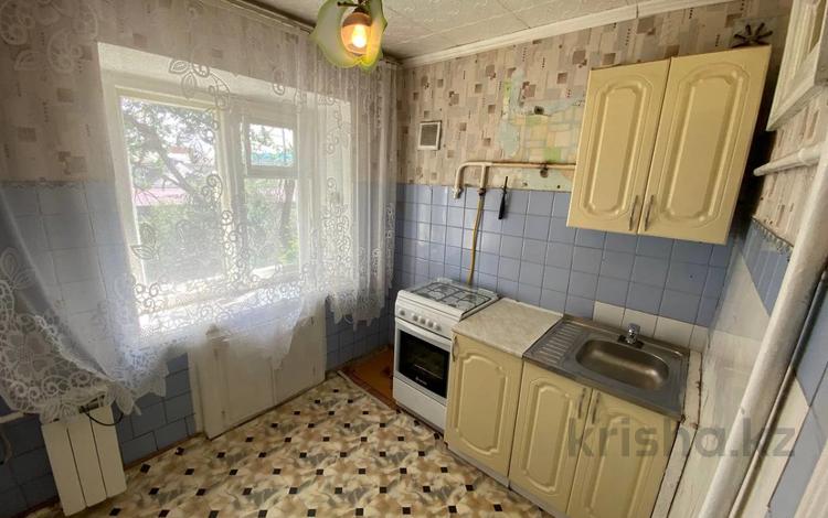 2-бөлмелі пәтер · 42.7 м² · 4/5 қабат, Абая 168, бағасы: 15.2 млн ₸ в Костанае — фото 2