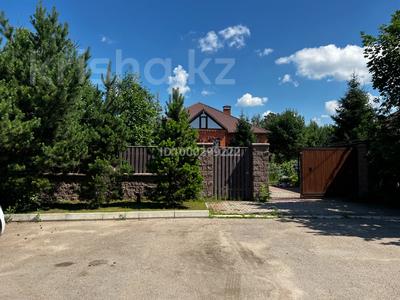 Отдельный дом · 5 комнат · 367 м² · 25 сот., С тепличное улОрман 18 за 85 млн 〒 в Петропавловске