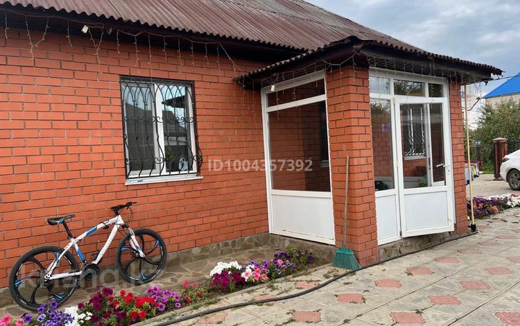 Жеке үй · 3 бөлме · 80 м² · 4 жүзд., Озерная, бағасы: 23 млн ₸ в Уральске — фото 2