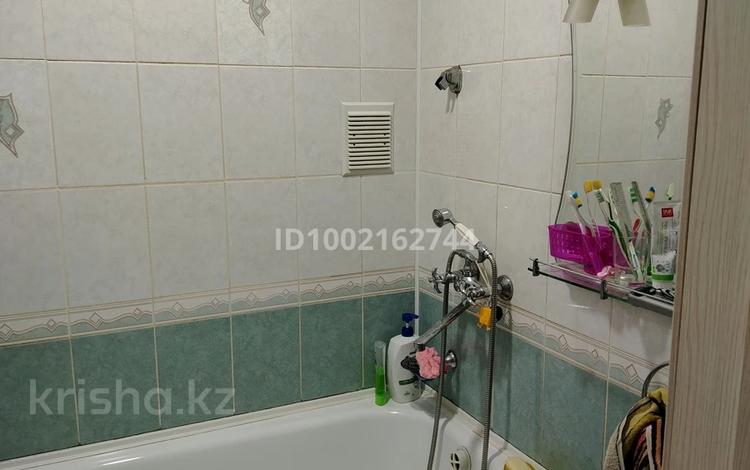 2-бөлмелі пәтер · 54.5 м² · 2/5 қабат, Независимости 13 — На площади, бағасы: 14 млн ₸ в Риддере — фото 5