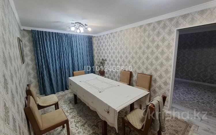 Жеке үй · 4 бөлме · 180 м² · 6 жүзд., Строитель ш/а. — Досааф, бағасы: 40 млн ₸ в Уральске, мкр Строитель — фото 2
