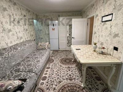 3-бөлмелі пәтер · 48 м² · 2/5 қабат, мкр Городской Аэропорт, штурманская 1/5, бағасы: 16 млн ₸ в Караганде, Казыбек би р-н
