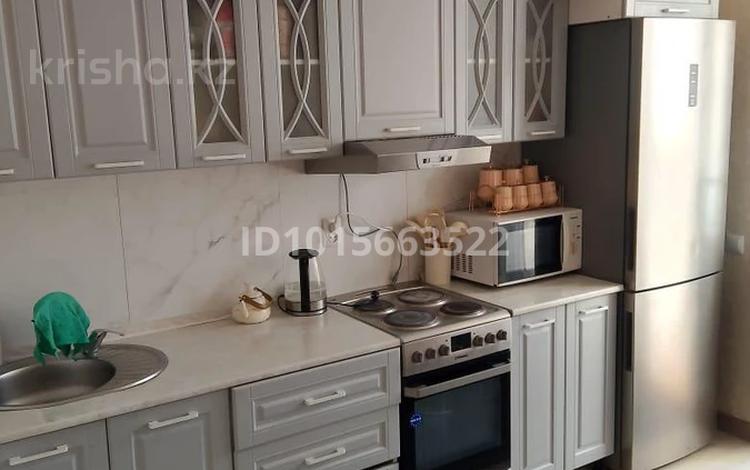 1-комнатная квартира · 45 м² · 3/10 этаж, Айнаколь 62/1 за 180 000 ₸ в Астане, Алматы р-н — фото 2
