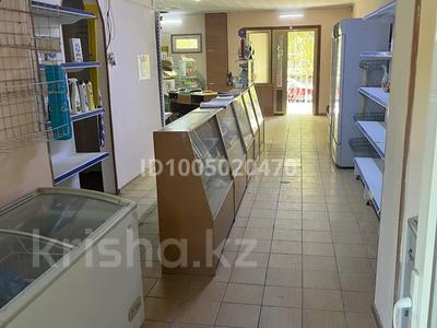 2-бөлмелі пәтер · 65 м² · 1/4 қабат, Ташенова 77 — Ташенова Толстого, бағасы: 40 млн ₸ в Шымкенте, Аль-Фарабийский р-н