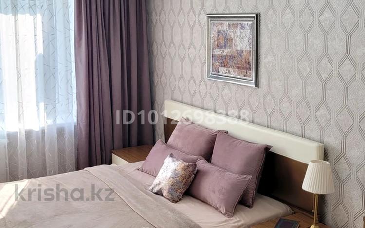 2-комнатная квартира · 60 м² · 4/6 этаж, мкр 11, Шайкенова — Центр города за 175 000 ₸ в Актобе — фото 2
