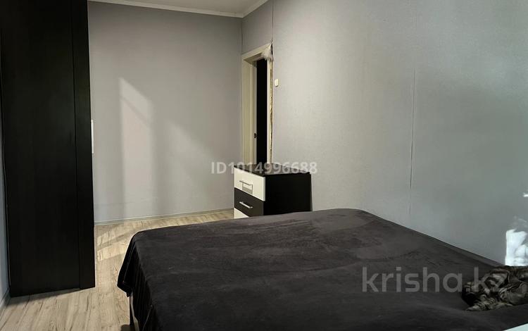 3-бөлмелі пәтер · 57.4 м², Фурманова 14, бағасы: 11 млн ₸ в Темиртау — фото 2