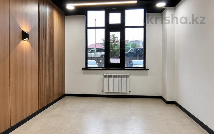 Офисы, образование, конференц-залы, кабинеты и рабочие места · 252 м² за ~ 2 млн ₸ в Алматы, Бостандыкский р-н — фото 3