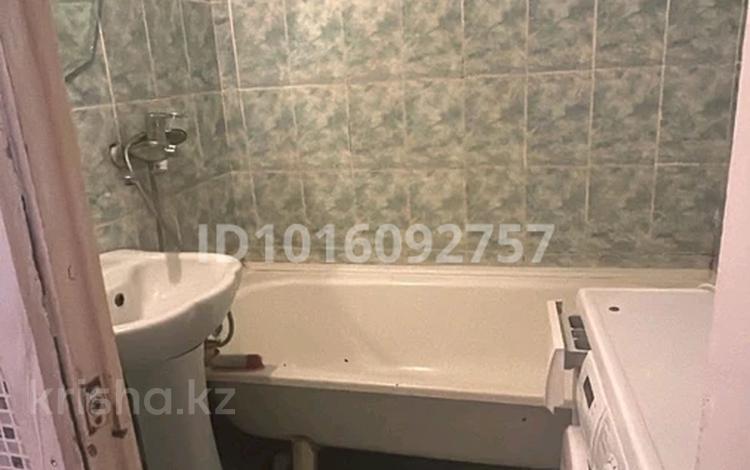 1-комнатная квартира · 35 м² · 3/9 этаж, мкр 11 81 за 120 000 ₸ в Актобе — фото 2