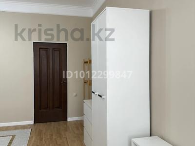 4-комнатная квартира · 167 м² · 3/4 этаж, Сазда-3, Газиза Жубанова 39 а — Санкибай батыра за 52 млн ₸ в Актобе