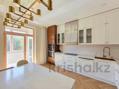4-комнатная квартира · 220 м² · 4/9 этаж, Рубинштейна 21А за 460 млн ₸ в Алматы, Медеуский р-н