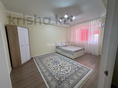 1-комнатная квартира · 50 м² · 4/9 этаж, мкр Нурсая 115 за 200 000 ₸ в Атырау