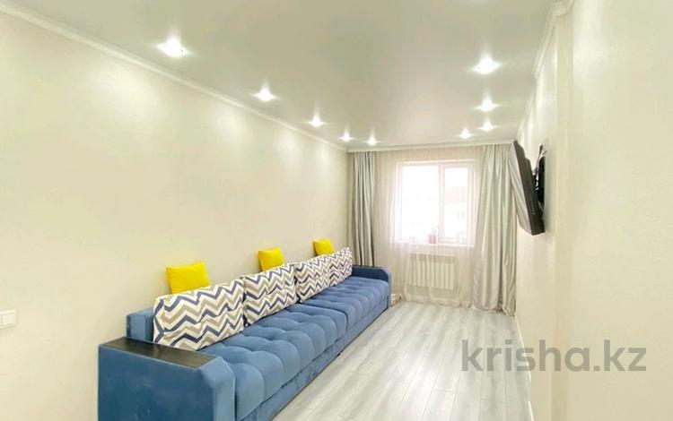 2-комнатная квартира, 62 м², 5/5 этаж, бирлик за 23.5 млн 〒 в Талдыкоргане, мкр Бирлик — фото 2
