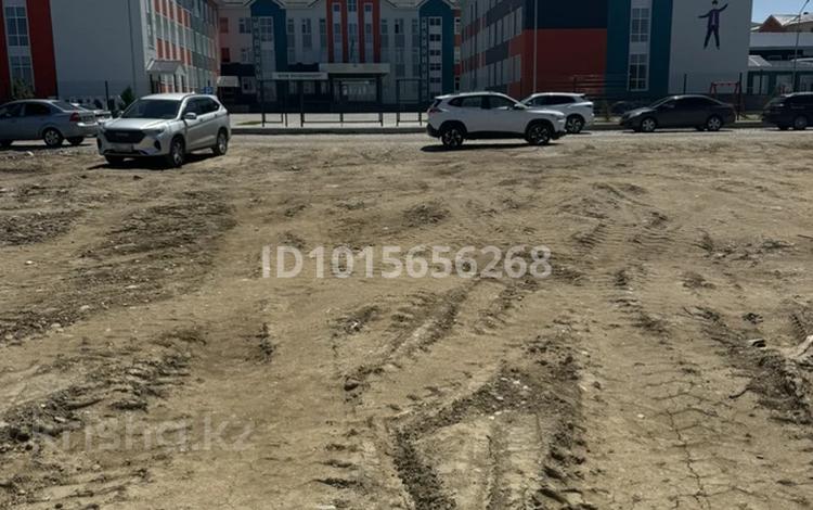 Жер телімі · 830 сотық, Улы Дала ш/а., Сұлтанахмет Қожықов 161 — Жаңадан ашылған Дарын мектебіне қарама қарсы орналасқан, бағасы: 13 млн ₸ в Таразе, мкр Улы Дала — фото 2