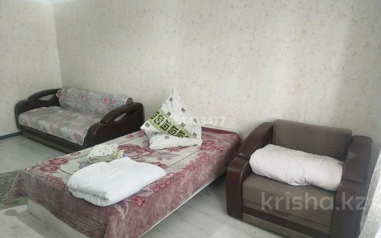 1-бөлмелі пәтер · 45 м² · 1/5 қабат, Советская 17 — Центр, бағасы: 15 000 ₸ в Бурабае — фото 19