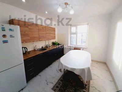 2-бөлмелі пәтер · 72 м² · 5/5 қабат, Сатыбалдив 24, бағасы: 7 млн ₸ в Кульсары