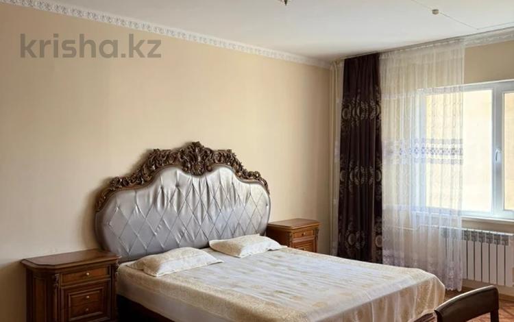 3-комнатная квартира · 95 м² · 6/16 этаж, мкр. Алмагуль, Алмагуль 18 за 27 млн ₸ в Атырау — фото 2