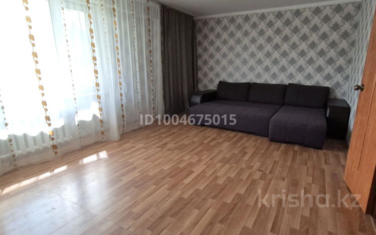 2-комнатная квартира · 84 м² · 1/10 этаж, Казыбек би 7/3 за 31.6 млн ₸ в Усть-Каменогорске — фото 2