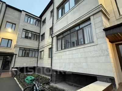 3-комнатная квартира · 91.3 м² · 2/3 этаж, мкр Юго-Восток, таугуль 8/2 за 60 млн 〒 в Караганде, Казыбек би р-н