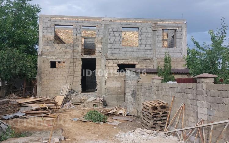 Отдельный дом · 10 комнат · 270 м² · 5 сот., 11-й микрорайон, Мильникайте за 35 млн 〒 в Шымкенте, Енбекшинский р-н — фото 2