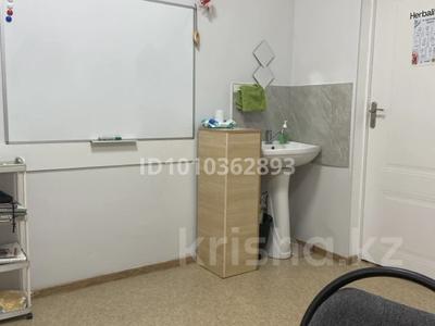 Білім орталықтары · 17 м², бағасы: 55 000 〒 в Караганде, Казыбек би р-н