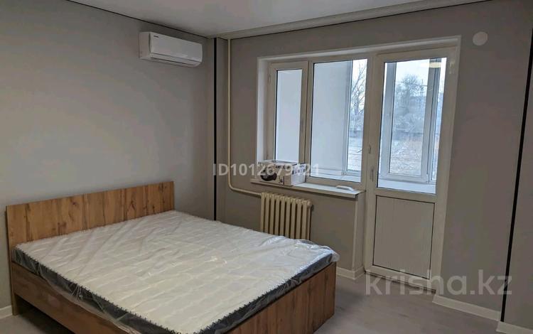 1-бөлмелі пәтер · 44 м², Райымбек 247 — ТРЦ Максима, бағасы: 220 000 ₸ в Алматы, Жетысуский р-н — фото 2