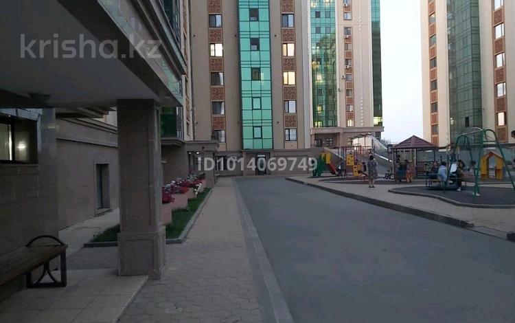 2-бөлмелі пәтер · 50 м² · 8/9 қабат, Нажимеденова 34, бағасы: 34 млн ₸ в Астане, Сарайшык р-н — фото 2