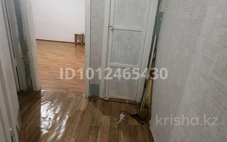 2-комнатная квартира · 36.6 м² · 2/5 этаж, Астана 16 — Магазин Қайрат за 8 млн ₸ в Аксу — фото 2