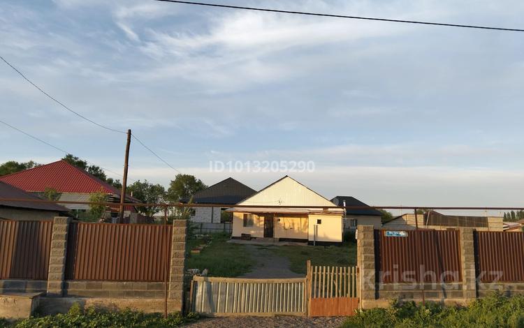 Отдельный дом · 5 комнат · 120 м² · , С. Үмбетәлі Кәрібаев көк төбе 49 за 19.5 млн ₸ в Жамбыл (Жамбылский район) — фото 2