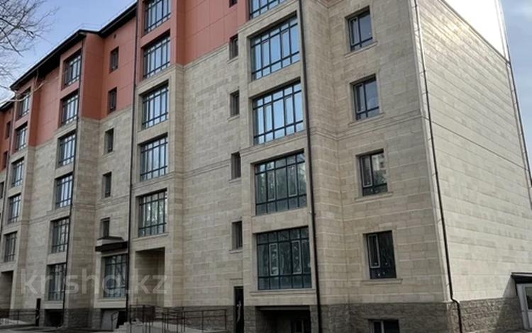 1-бөлмелі пәтер · 41.5 м² · 3/6 қабат, мкр Юго-Восток, Рыскулова 5/3, бағасы: ~ 17.4 млн ₸ в Караганде, Казыбек би р-н — фото 2